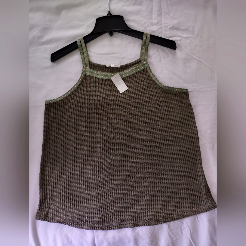 Ribbed Dark Green Sleeveless Tank Top
